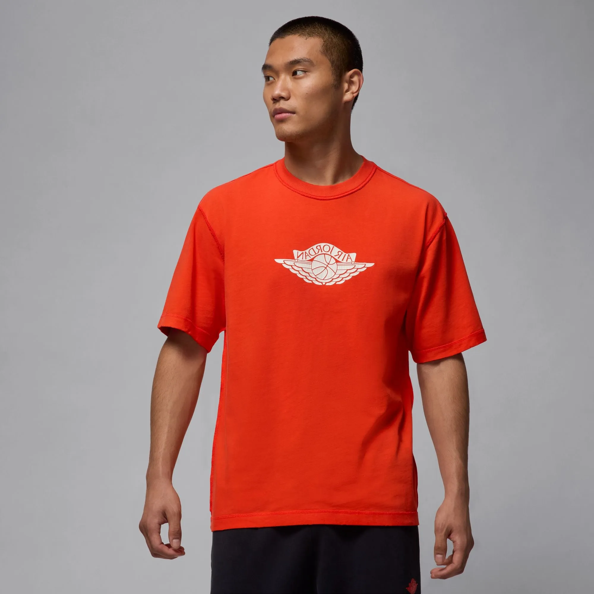 AIR JORDAN RARE AIR T-SHIRT "CHILE RED/SAIL"