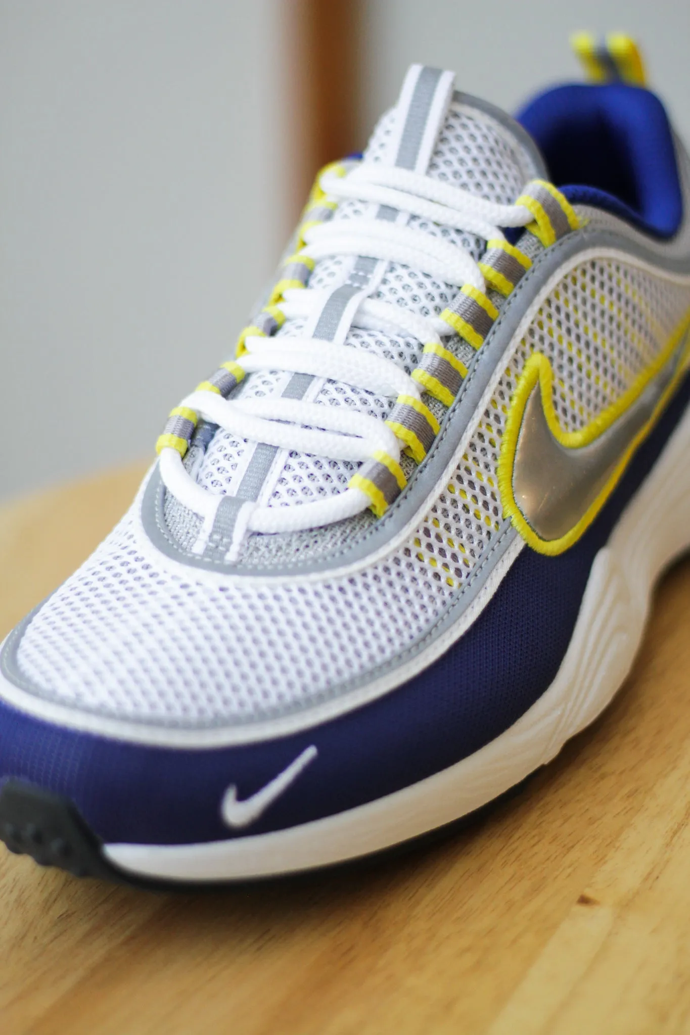 AIR ZOOM SPIRIDON SP "WHITE/METALLIC SILVER-DEEP ROYAL BLUE"