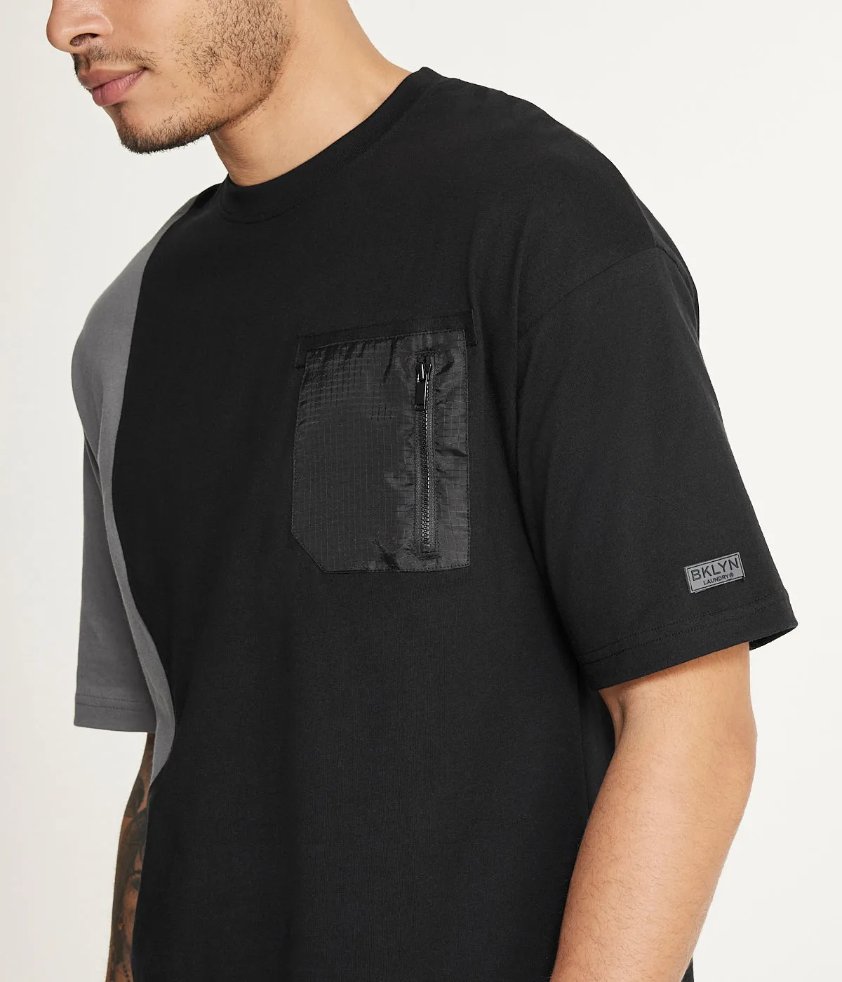 Brooklyn Laundry Mens Drop Shoulder Core Nylon Pocket Tee 2