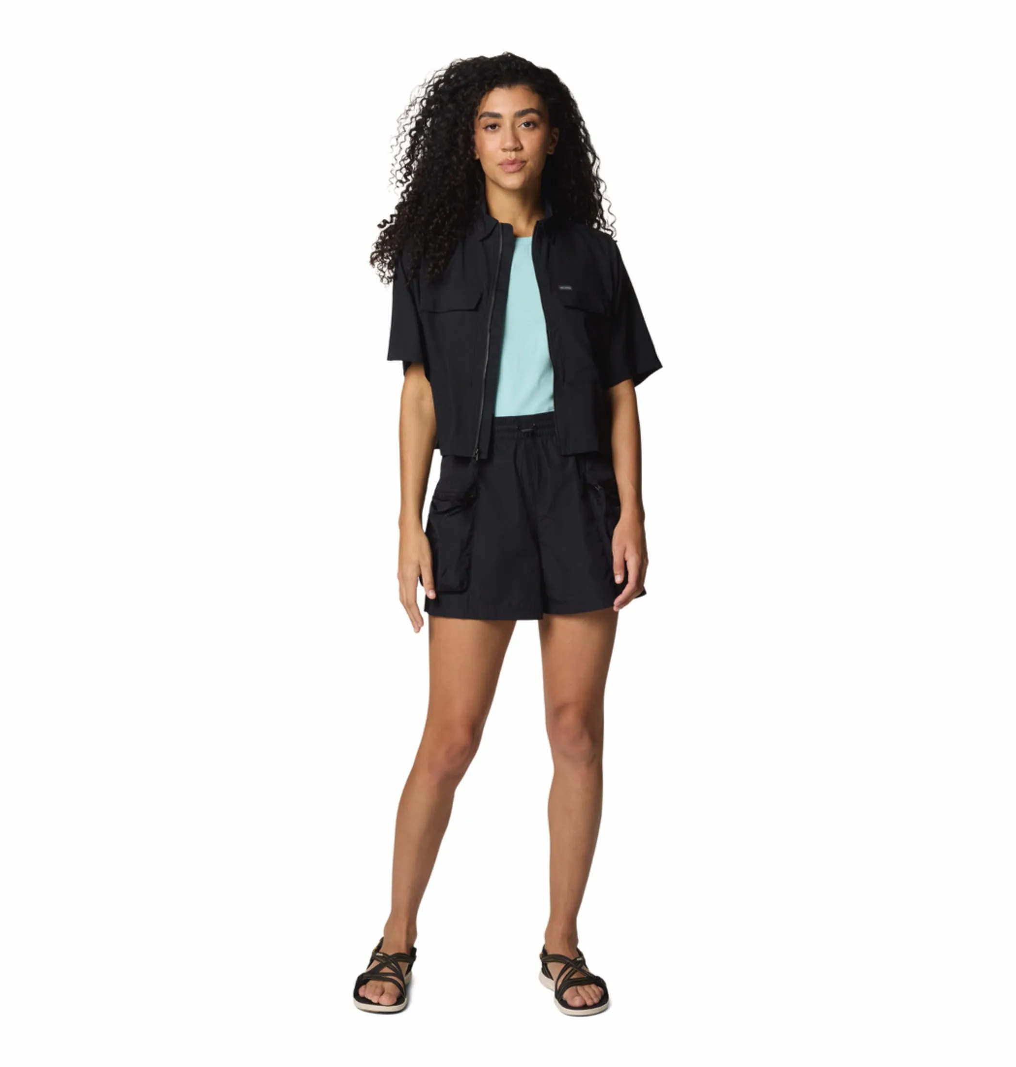 Columbia Women Black Omni-Shade Elevated View Utility Short Sleeve Shirt