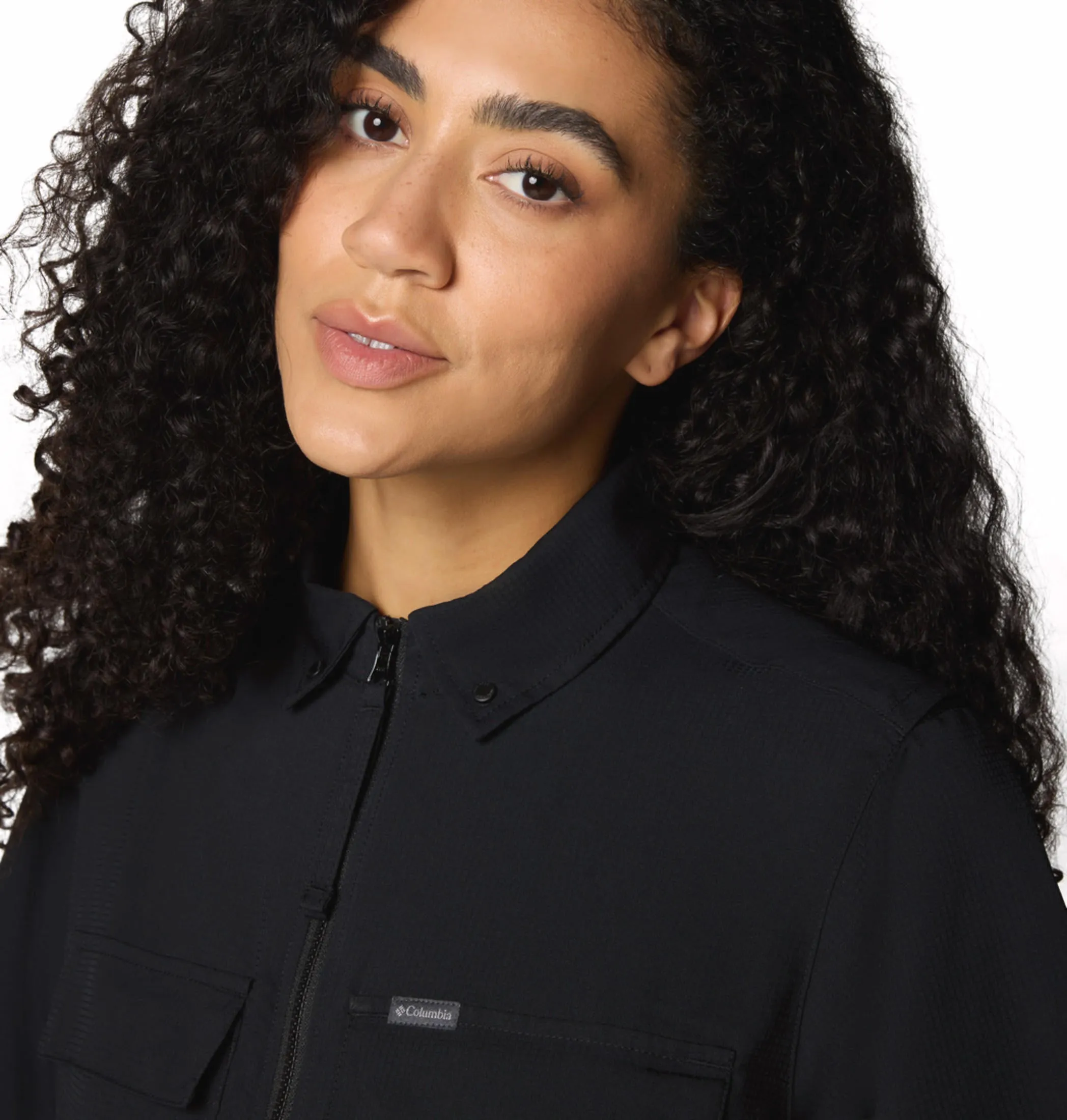 Columbia Women Black Omni-Shade Elevated View Utility Short Sleeve Shirt