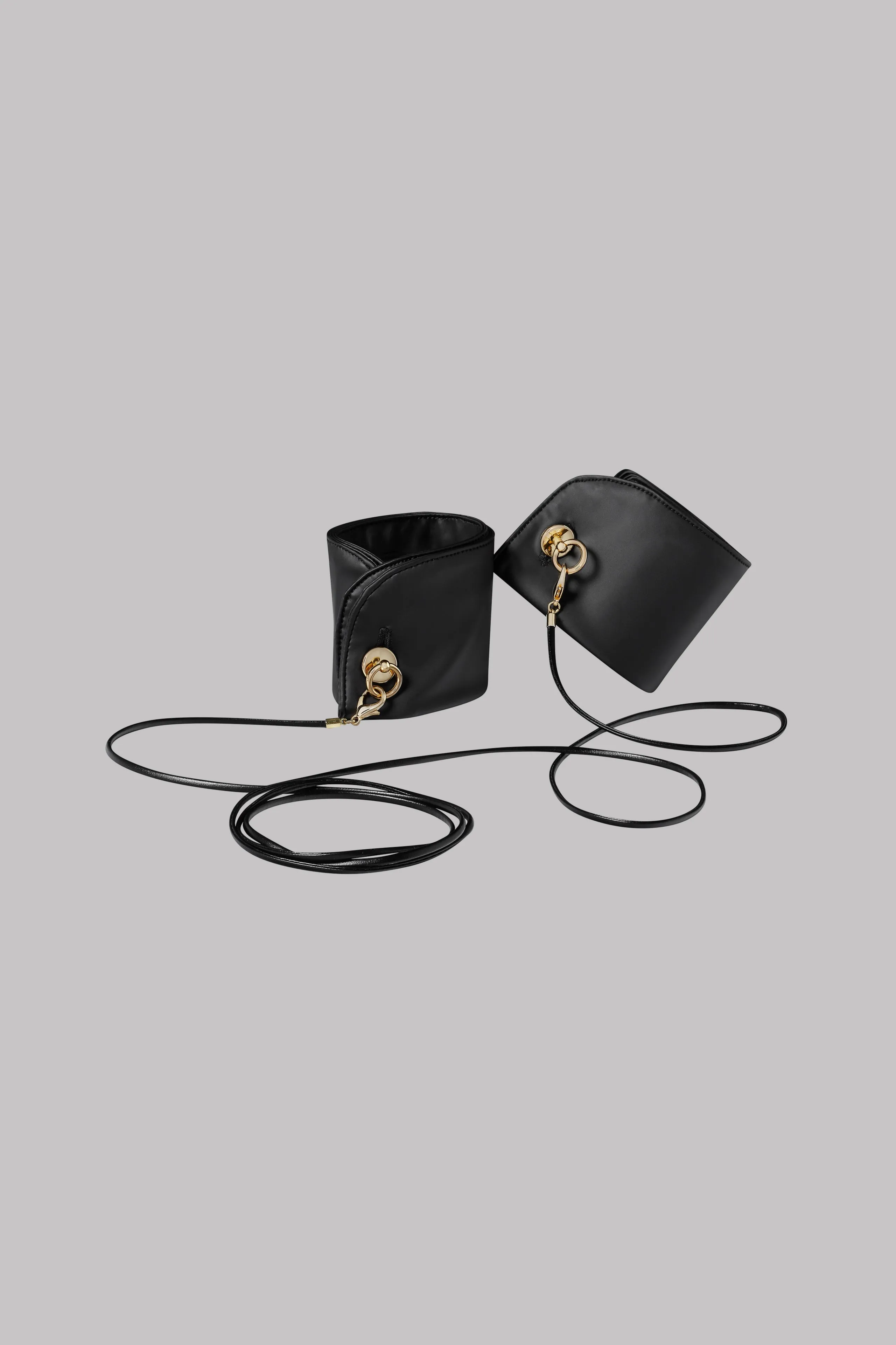 Handcuffs - Chambre Noire Maison Close