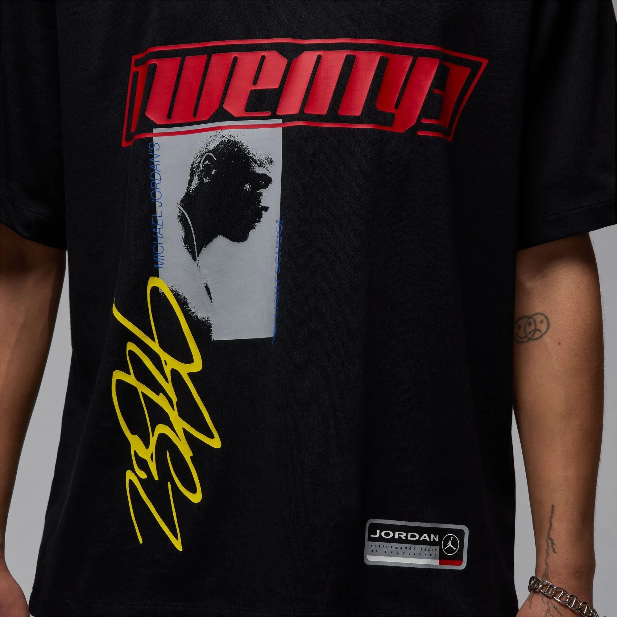 JORDAN FLIGHT ESSENTIALS OVERSIZED T-SHIRT "BLACK/WHITE/WHITE"