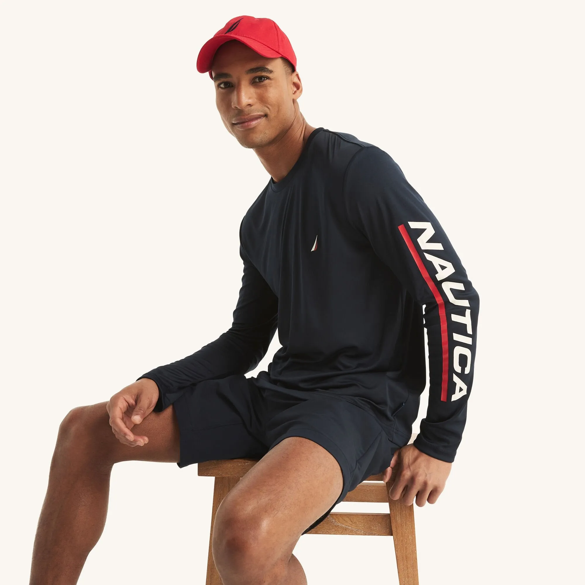 Nautica Mens Sustainably Crafted Rash Guard