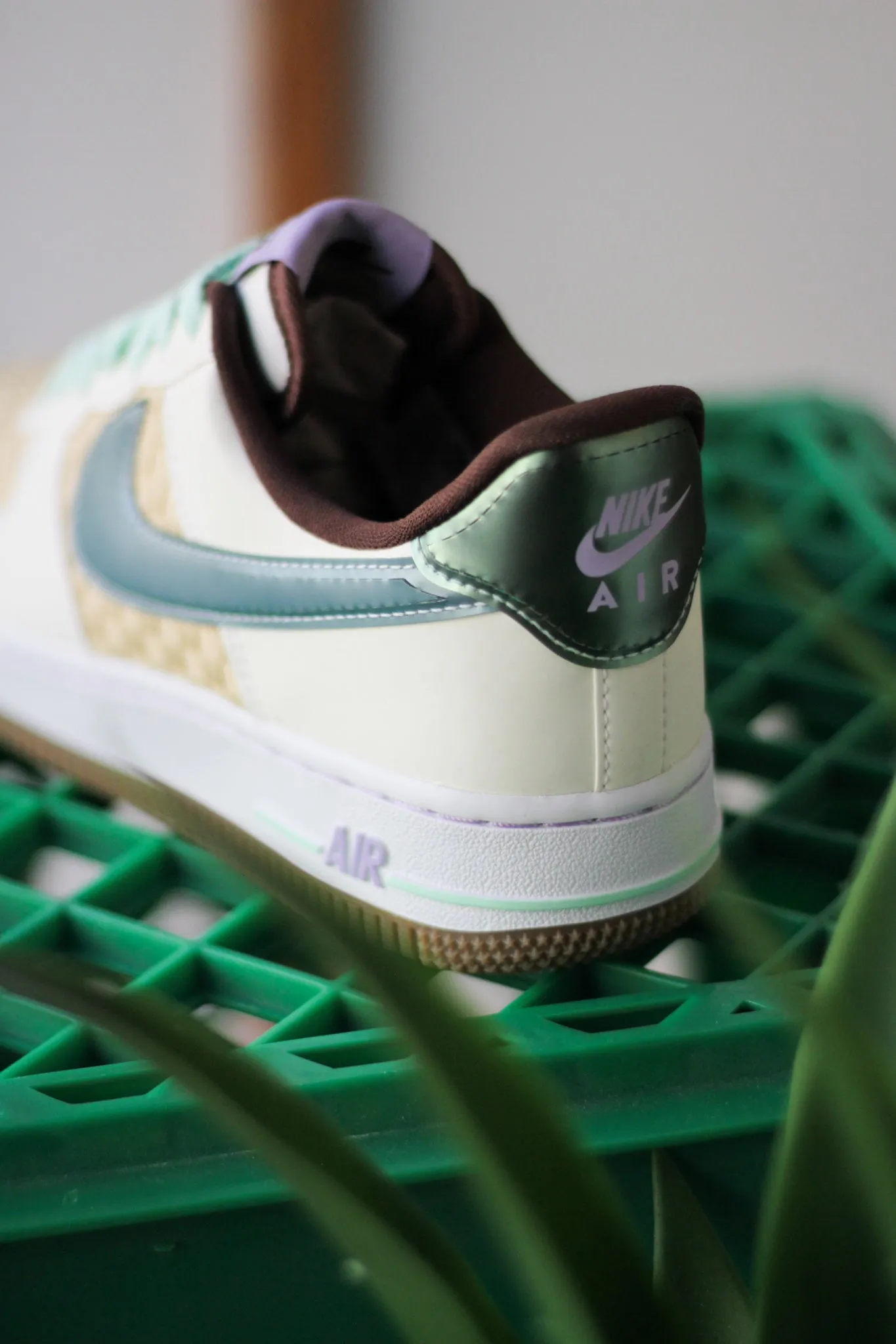 NIKE AIR FORCE 1 RETRO QS "SUMMIT WHITE/GLACIER BLUE-MINT FOAM"