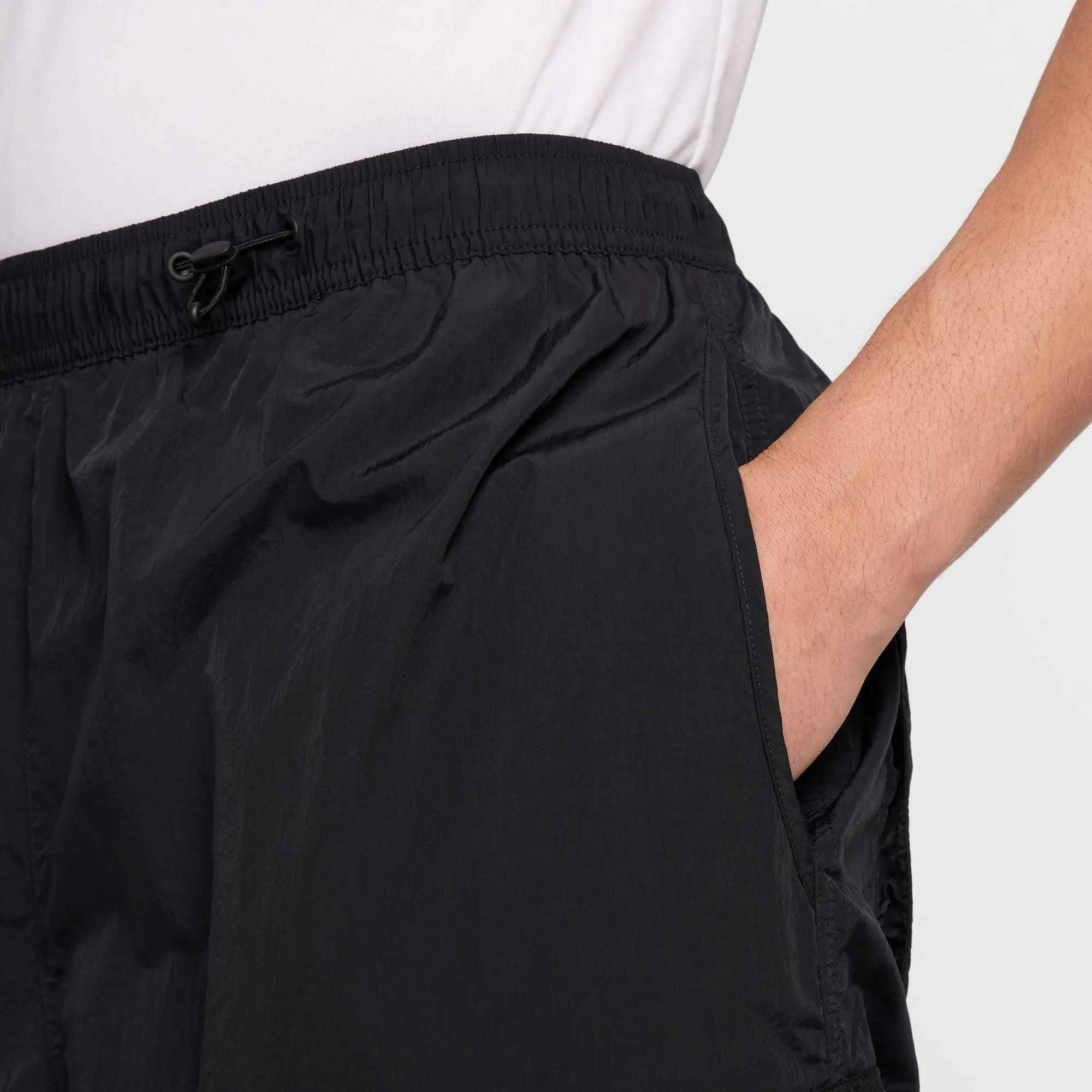 NIKE TECH WOVEN CARGO PANTS "BLACK/BLACK"
