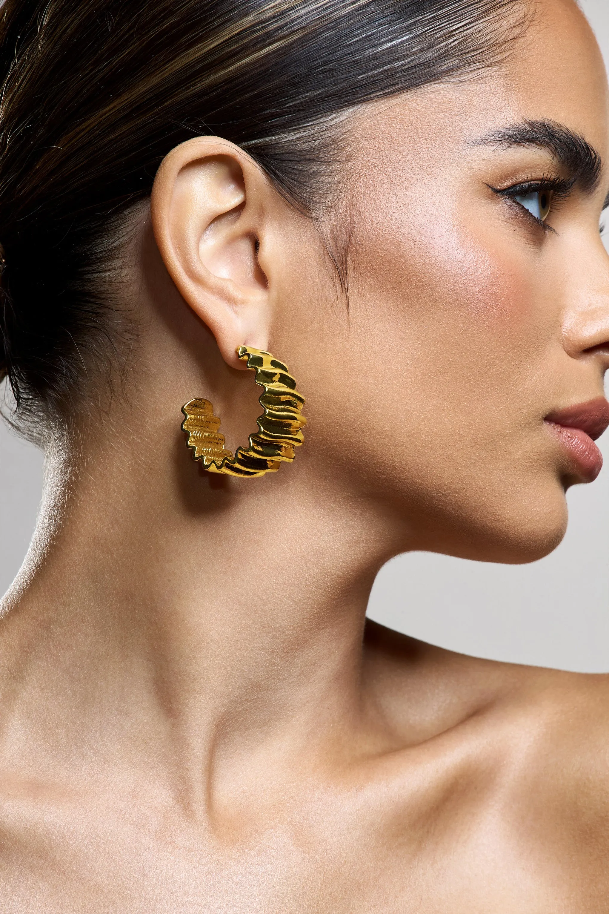 Quinlan | Gold Textured Chunky Hoop Earrings Club L London