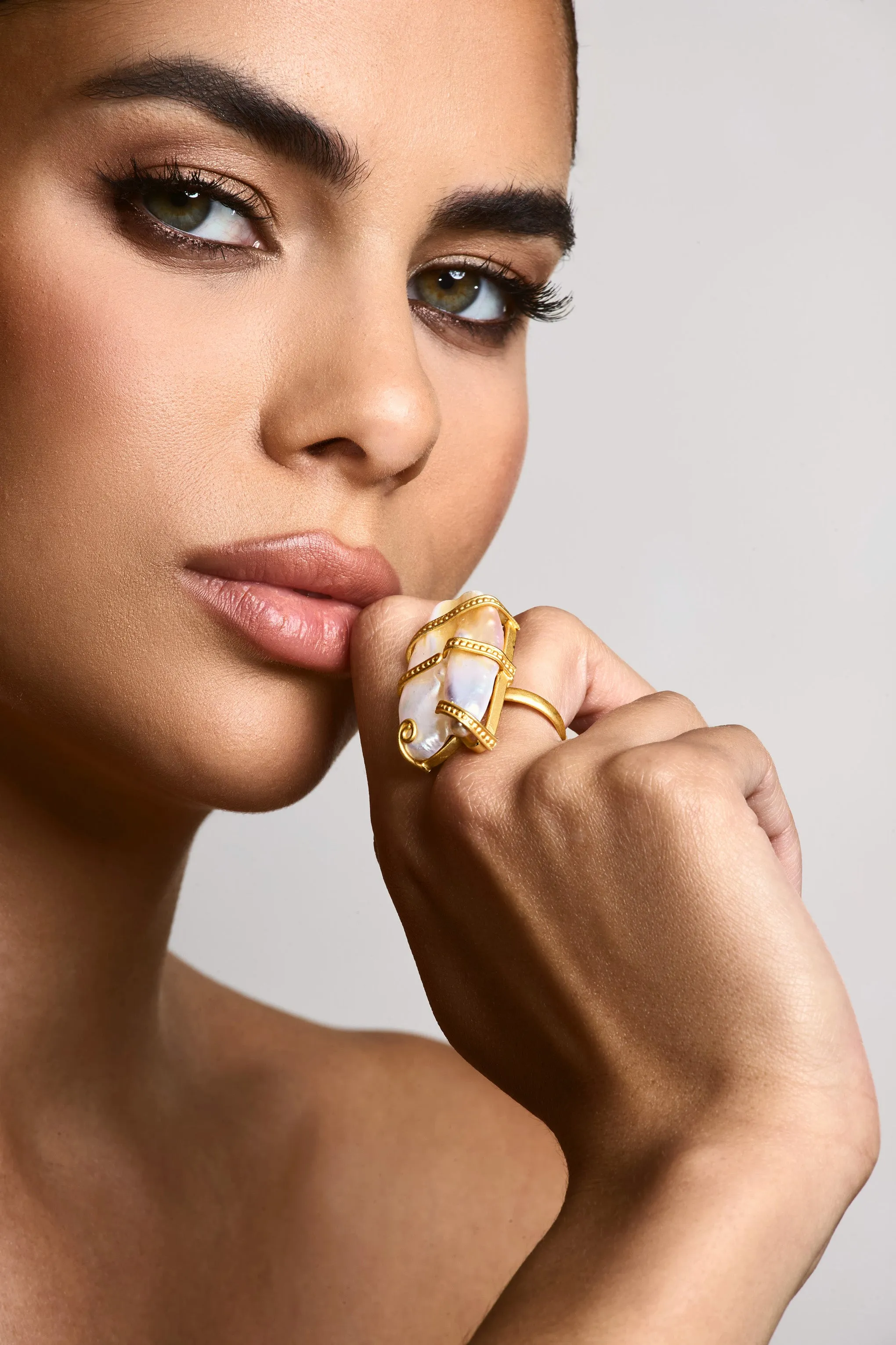 Shore | Gold Adjustable Ring With Iridescent Shell Club L London