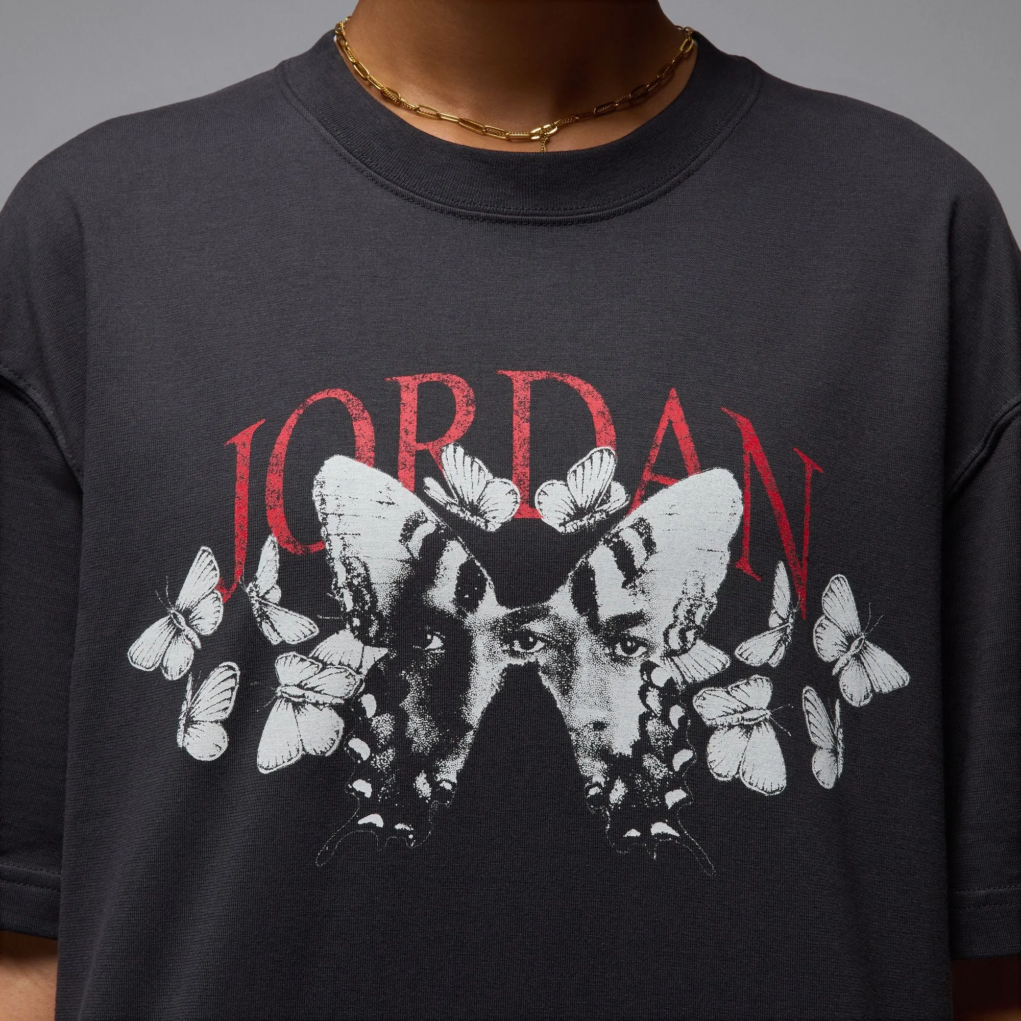 W JORDAN OVERSIZED GRAPHIC SHIRT "OFF NOIR"